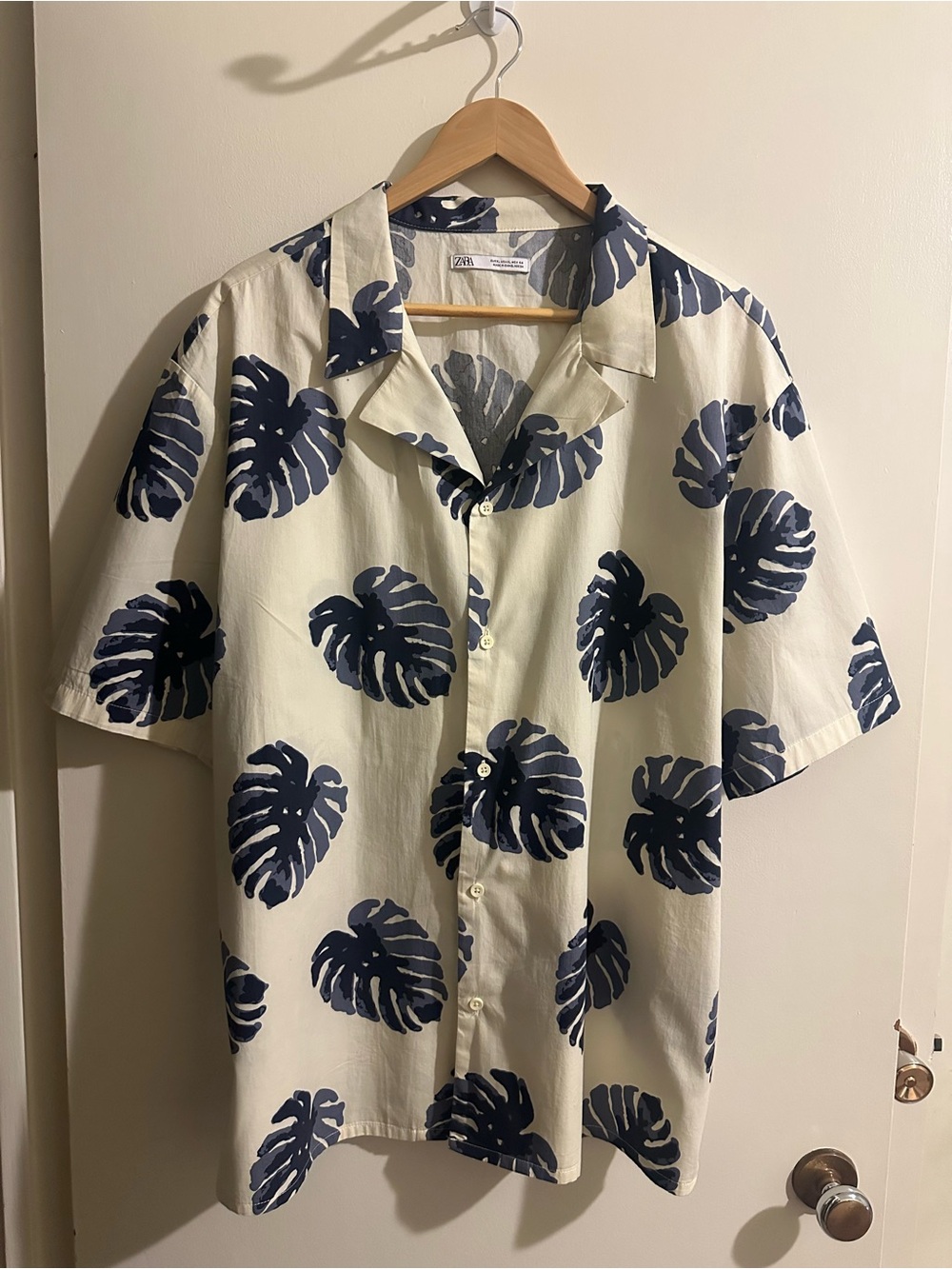 Zara Monstera Leaf Print Camp Collar Shirt XL